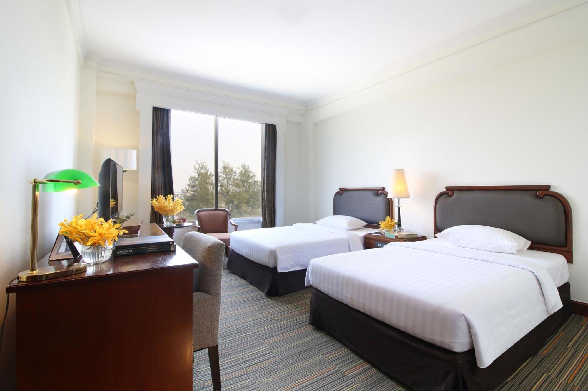 The Imperial Hotel & Convention Centre Korat Nakhonratchasima Стая снимка