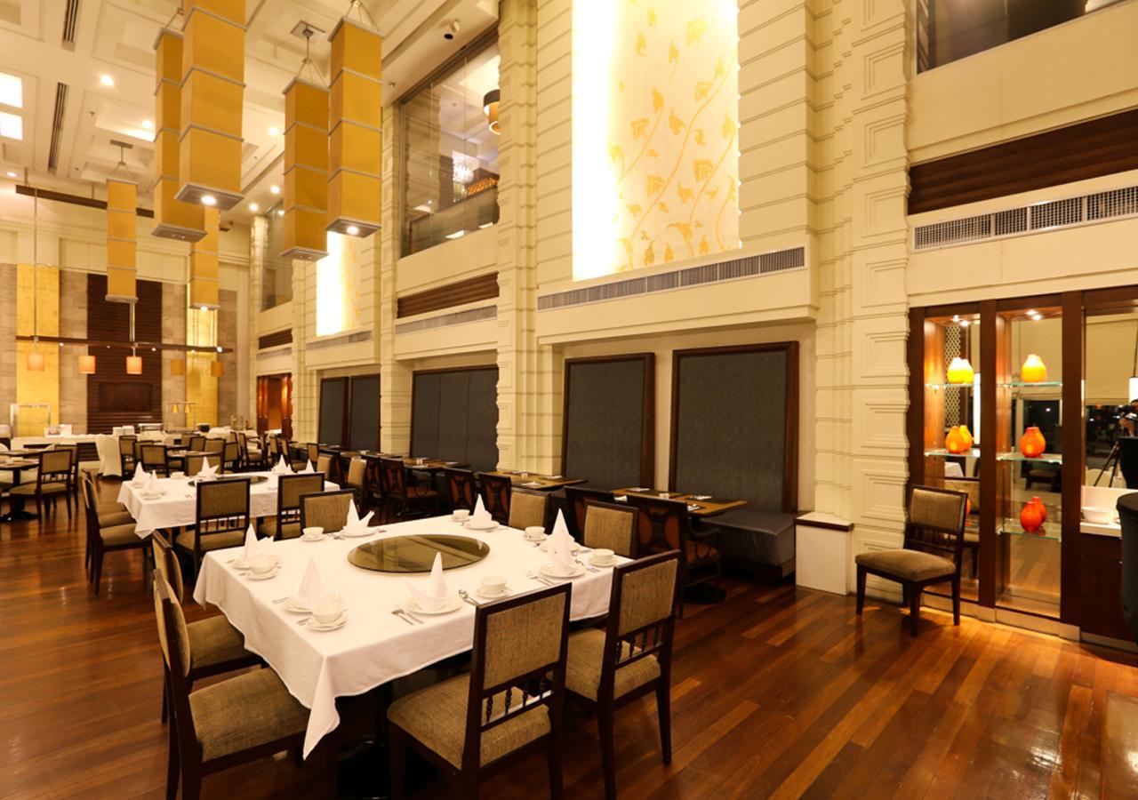 The Imperial Hotel & Convention Centre Korat Nakhonratchasima Екстериор снимка